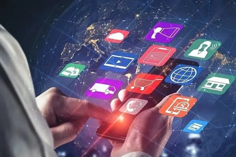 Du khách dễ dàng liên kết thẻ quốc tế để quét mã thanh toán qua Alipay.